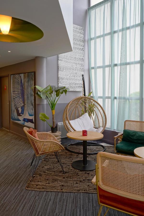 Hotel Best Western The Wish Versailles Гианкур Екстериор снимка