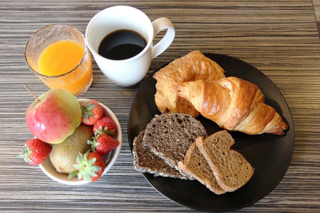Hotel Best Western The Wish Versailles Гианкур Екстериор снимка